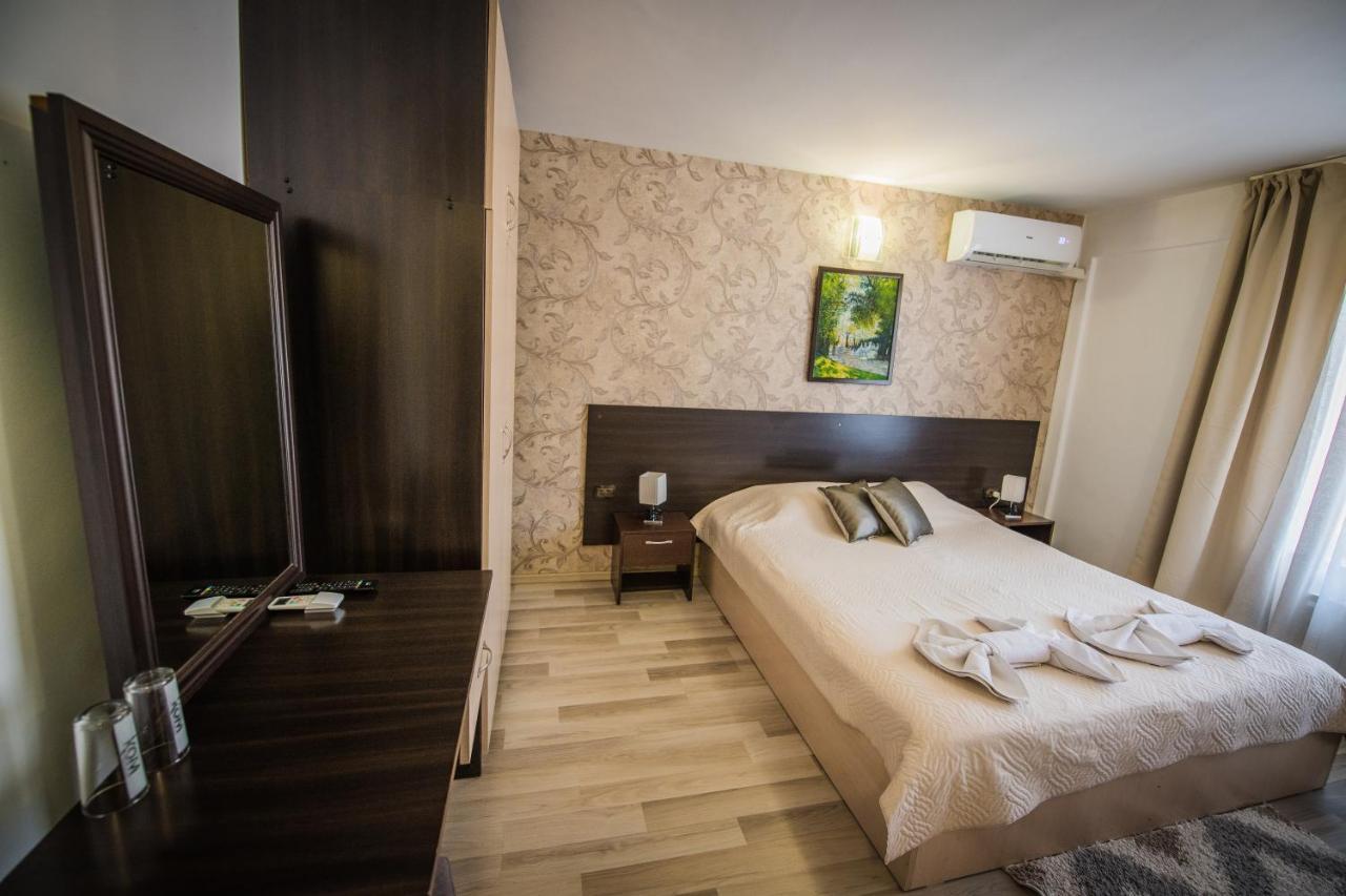 Vida Family Hotel 维丁 外观 照片