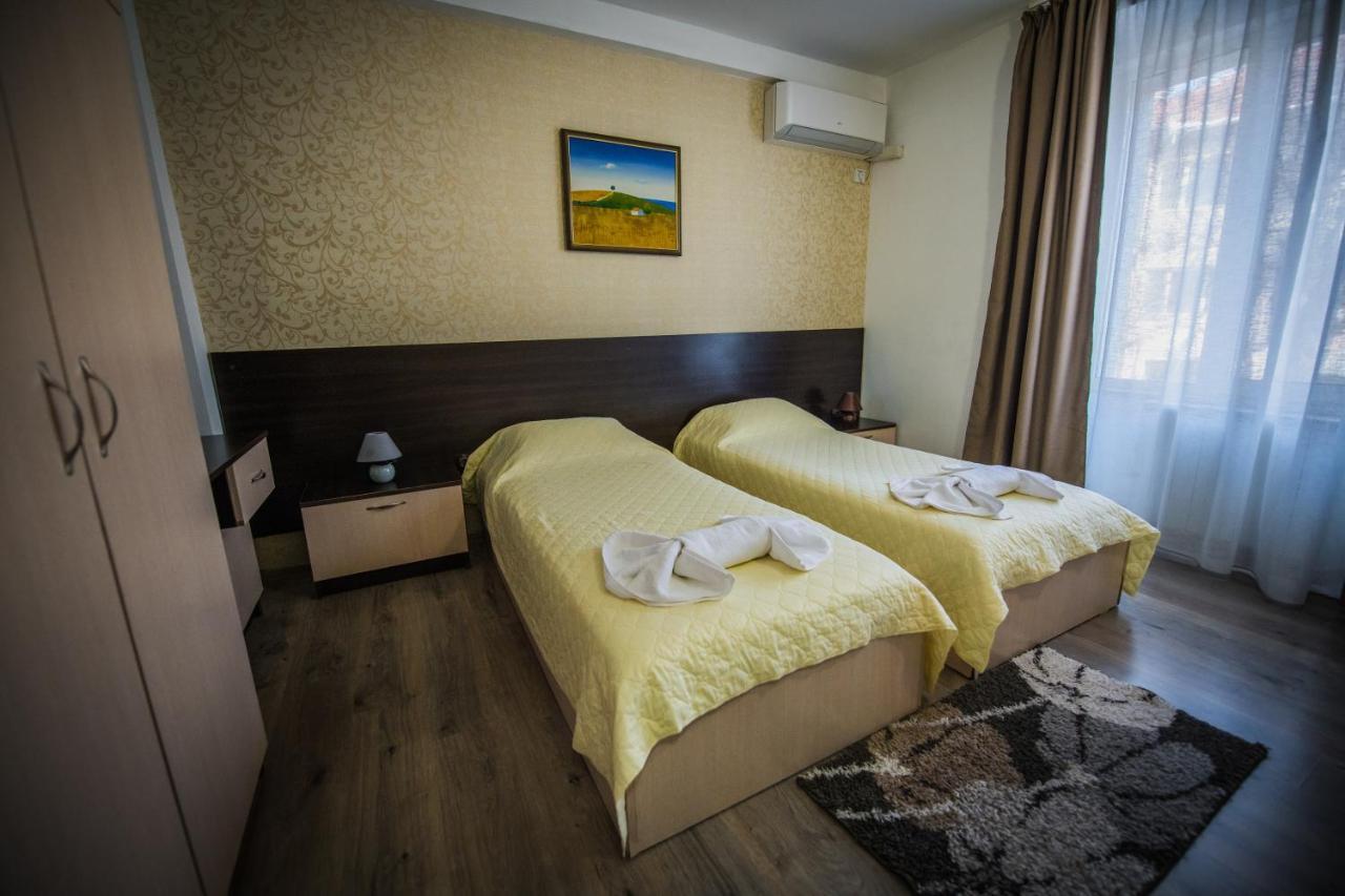 Vida Family Hotel 维丁 外观 照片