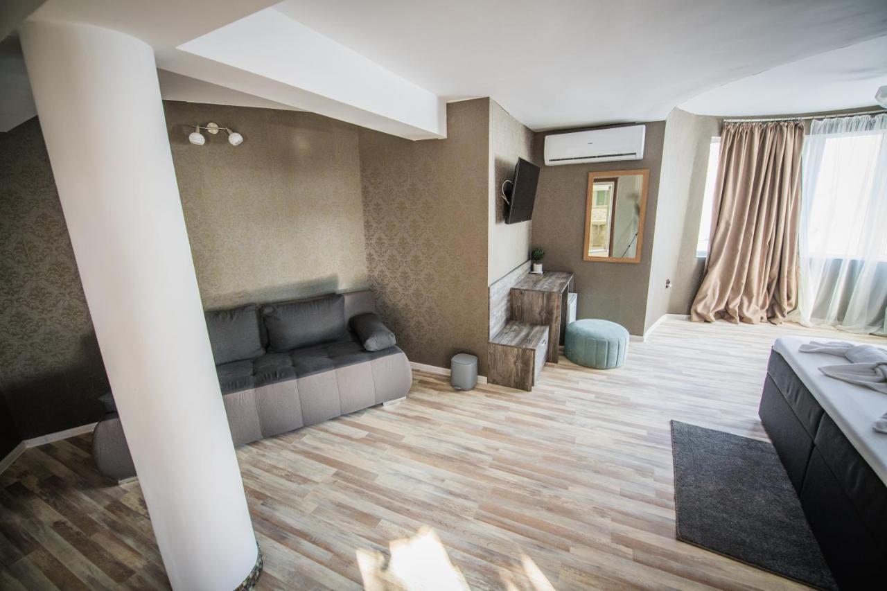 Vida Family Hotel 维丁 外观 照片