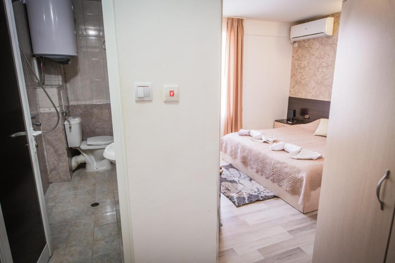 Vida Family Hotel 维丁 外观 照片