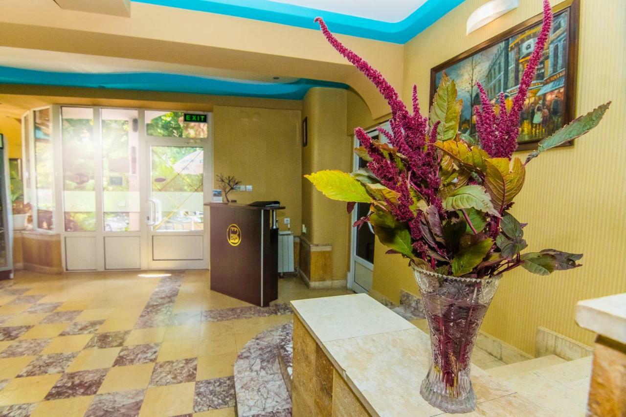 Vida Family Hotel 维丁 外观 照片